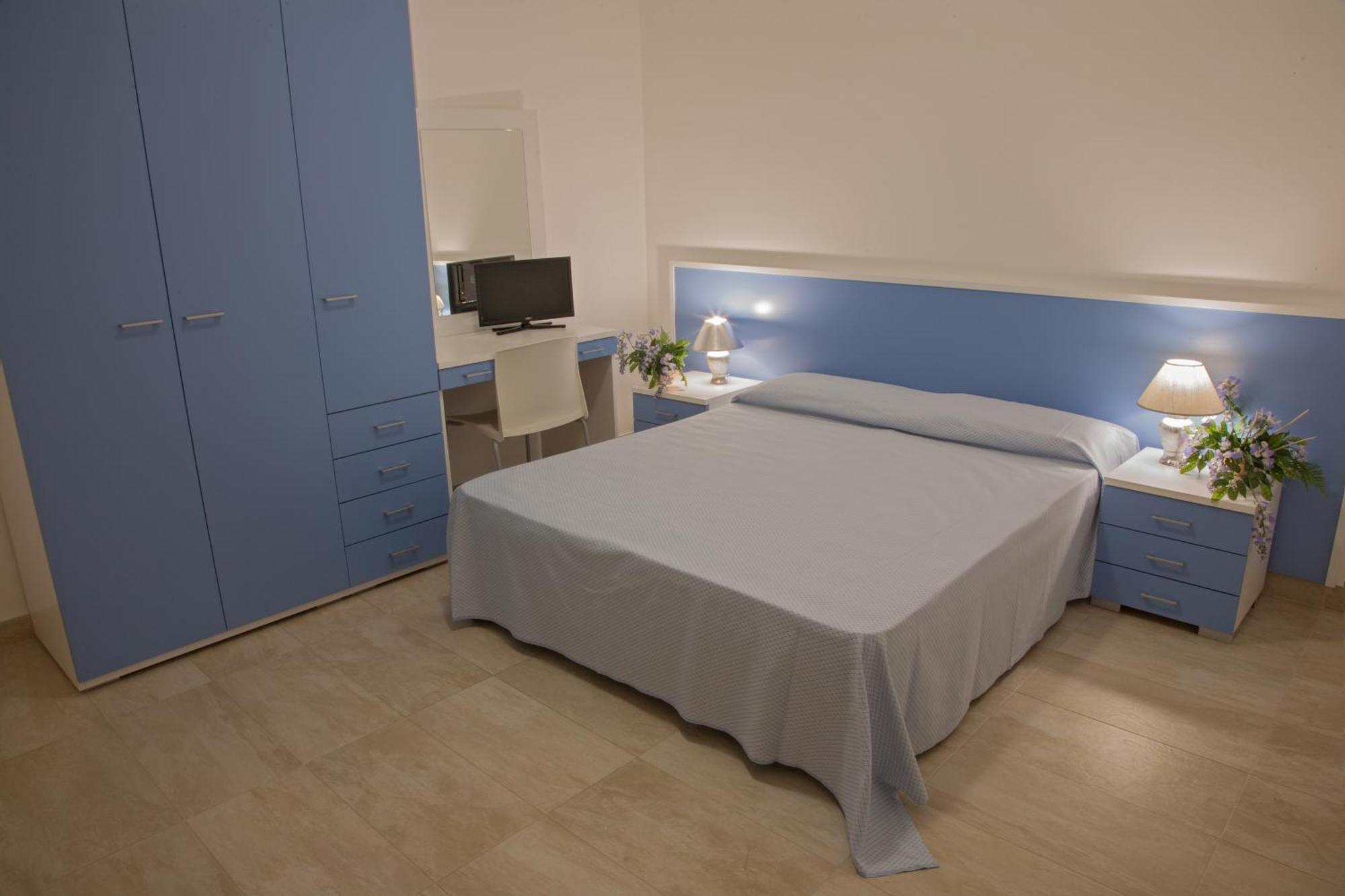 Club Esse Aquilia Beach Village Badolato Marina Exterior foto