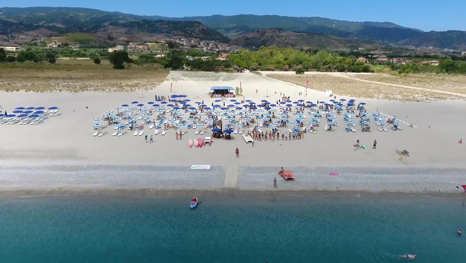 Club Esse Aquilia Beach Village Badolato Marina Exterior foto